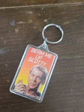 STAR TREK BEAM ME UP SCOTTY KEY CHAIN... #7980